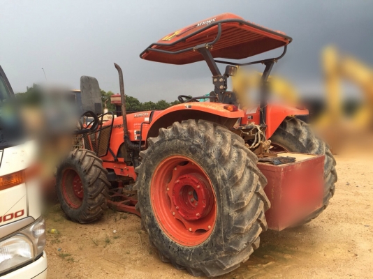 ขายรถไถ KUBOTA M105S เครื่อง 105แรงม้า 3449ชั่วโมง เล่มทะเบียน สนใจโทร 081-970-1072 ขายรถไถ KUBOTA M105S เครื่อง 105แรงม้า 3449ชั่วโมง เล่มทะเบียน สนใจโทร 081-970-1072