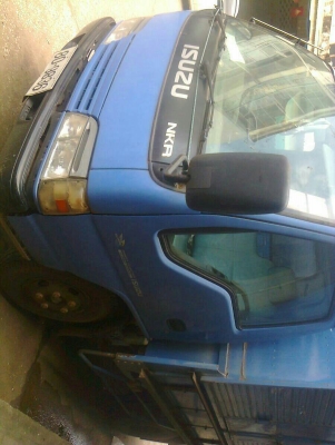 หกล้อ อีซซุ NKR100โบว์ ยูโรทู ปี48 ช่วงสั่น สภาพดีสวยเดิมๆ ทะเบียนพร้อมโอน