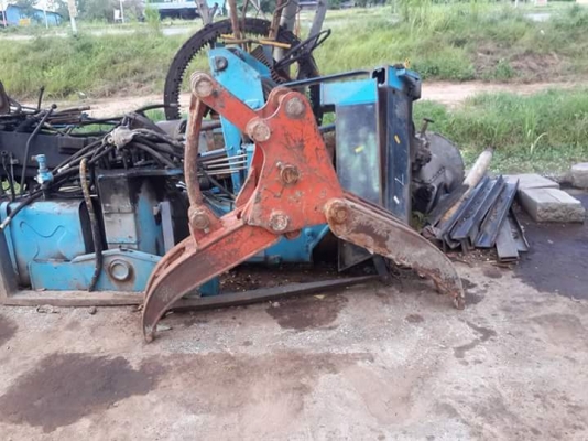 รถขุด KOMATSU PC60 กระบอกดำ