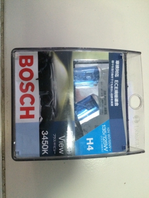หลอดไฟ H4 BOSCH 3450K ของไม่ได้ใช้ ญี่ปุ่น