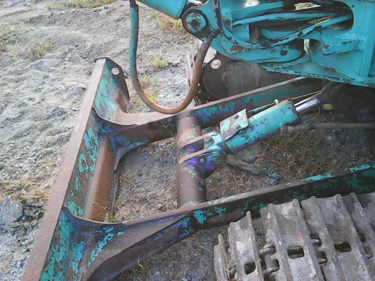 ขายแบ็คโฮ  KOMATSU   PC30-7 ใช้งานได้ราคาถูกๆ