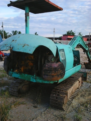 ขายแบ็คโฮ  KOMATSU   PC30-7 ใช้งานได้ราคาถูกๆ