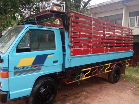 ขาย 6 ล้อ ISUZU NKR 110 แรง(ลูกค้าจากดอนจานคุณมงคล สุขศรี นำเงินสดมาจ่ายเอารถกลับบ้านเรียบร้อยแล้ว) (ดาวน์ 110000 บาทออกรถได้เลย ใช้แค่บัตร+ทะเบียนบ้านอนุมัติเลย(เร็ว)) รถห้างแท้ๆ เครื่องแน่น แห้ง แรงดี แซสซีสวยๆไม่ผุไม่ดาม พร้อมใช้งาน พร้อมโอนทั่วไทย ขาย 6 ล้อ ISUZU NKR 110 แรง(ลูกค้าจากดอนจานคุณมงคล สุขศรี นำเงินสดมาจ่ายเอารถกลับบ้านเรียบร้อยแล้ว) (ดาวน์ 110000 บาทออกรถได้เลย ใช้แค่บัตร+ทะเบียนบ้านอนุมัติเลย(เร็ว)) รถห้างแท้ๆ เครื่องแน่น แห้ง แรงดี แซสซีสวยๆไม่ผุไม่ดาม พร้อมใช้งาน พร้อมโอนทั่วไทย