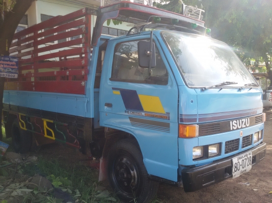 ขาย 6 ล้อ ISUZU NKR 110 แรง(ลูกค้าจากดอนจานคุณมงคล สุขศรี นำเงินสดมาจ่ายเอารถกลับบ้านเรียบร้อยแล้ว) (ดาวน์ 110000 บาทออกรถได้เลย ใช้แค่บัตร+ทะเบียนบ้านอนุมัติเลย(เร็ว)) รถห้างแท้ๆ เครื่องแน่น แห้ง แรงดี แซสซีสวยๆไม่ผุไม่ดาม พร้อมใช้งาน พร้อมโอนทั่วไทย ขาย 6 ล้อ ISUZU NKR 110 แรง(ลูกค้าจากดอนจานคุณมงคล สุขศรี นำเงินสดมาจ่ายเอารถกลับบ้านเรียบร้อยแล้ว) (ดาวน์ 110000 บาทออกรถได้เลย ใช้แค่บัตร+ทะเบียนบ้านอนุมัติเลย(เร็ว)) รถห้างแท้ๆ เครื่องแน่น แห้ง แรงดี แซสซีสวยๆไม่ผุไม่ดาม พร้อมใช้งาน พร้อมโอนทั่วไทย