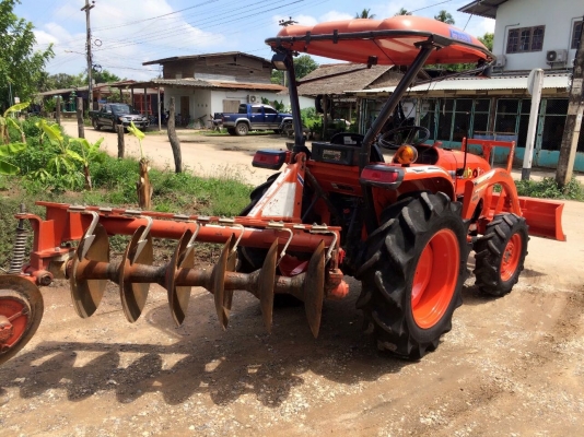 ขายด่วนรถไถคูโบต้า L 3608 ทำงาน 1,200 โมง ราคา 298,000 บาท