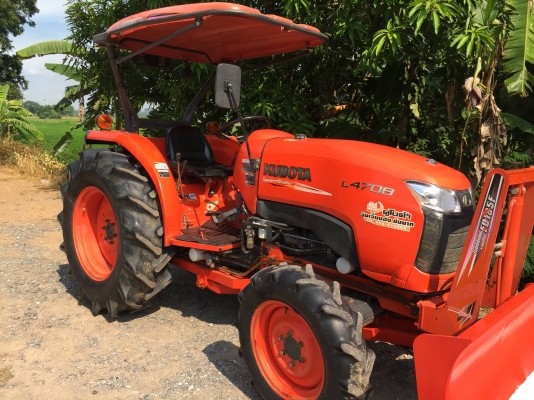 ขายสดรถไถคูโบต้า L 4708 พร้อมอุปกรณ์ดันดินหน้า+ผานพรวน รถสวยไม่เคยลงนา