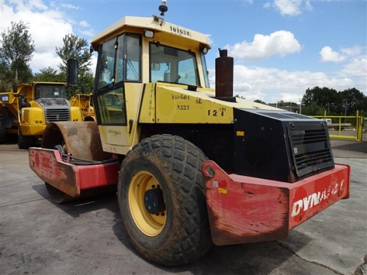 รถบดถนน 10 ตัน DYNAPAC # CA250D  รถมือสองนำเข้า