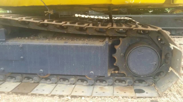 ขายKOMATSU PC40-6 พร้อมใช้ ติดต่อได้ คุณ อ๊อฟ พิจิตร 086-737-9991