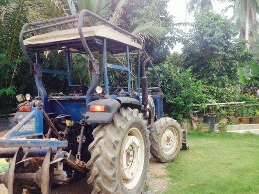 ขายรถไถนสแชมเปี่ยนรุ่น55ID อินวอยได้ผาน3ผาน6ผานดันและเครีองตัดหญ้า ติดต่อ อ๊อฟ พิจิตร086-737-9991