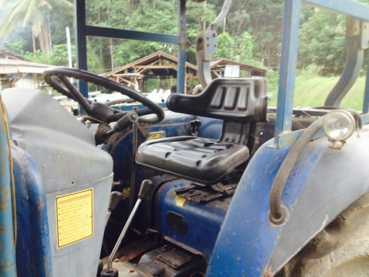 ขายรถไถนสแชมเปี่ยนรุ่น55ID อินวอยได้ผาน3ผาน6ผานดันและเครีองตัดหญ้า ติดต่อ อ๊อฟ พิจิตร086-737-9991