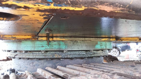 **ดาวน์ 300,000 บ.ต่อรอง/// แบคโฮ KOBELCO MARK-3 SK200 เก๋งเทา **ขายดาวน์ เปลี่ยนสัญญาส่งต่อ KOBELCO SK200 MARK-3 พร้อมใช้งาน HYD.EXCAVATOR KOBELCO MARK-3 SK200 เก๋งเทาแท้ ซีเรียล YN-17338 เครื่องเดิม ปั้มเดิม ไฟฟ้าตัด เทอโบใหม่ เครื่องแน่น ปั้มแรง ทำงานด