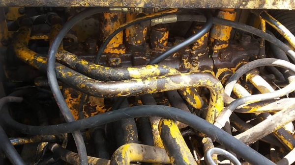 **ดาวน์ 300,000 บ.ต่อรอง/// แบคโฮ KOBELCO MARK-3 SK200 เก๋งเทา **ขายดาวน์ เปลี่ยนสัญญาส่งต่อ KOBELCO SK200 MARK-3 พร้อมใช้งาน HYD.EXCAVATOR KOBELCO MARK-3 SK200 เก๋งเทาแท้ ซีเรียล YN-17338 เครื่องเดิม ปั้มเดิม ไฟฟ้าตัด เทอโบใหม่ เครื่องแน่น ปั้มแรง ทำงานด