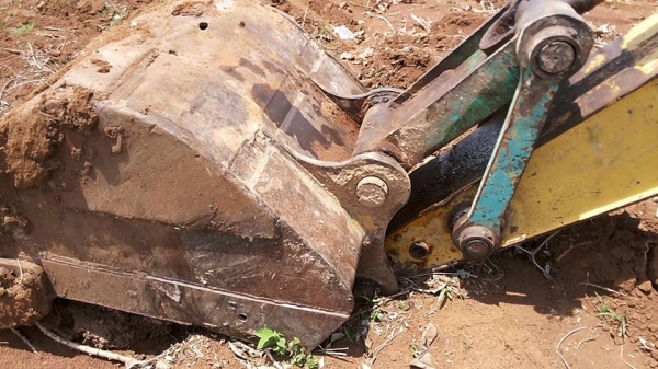 **ดาวน์ 300,000 บ.ต่อรอง/// แบคโฮ KOBELCO MARK-3 SK200 เก๋งเทา **ขายดาวน์ เปลี่ยนสัญญาส่งต่อ KOBELCO SK200 MARK-3 พร้อมใช้งาน HYD.EXCAVATOR KOBELCO MARK-3 SK200 เก๋งเทาแท้ ซีเรียล YN-17338 เครื่องเดิม ปั้มเดิม ไฟฟ้าตัด เทอโบใหม่ เครื่องแน่น ปั้มแรง ทำงานด