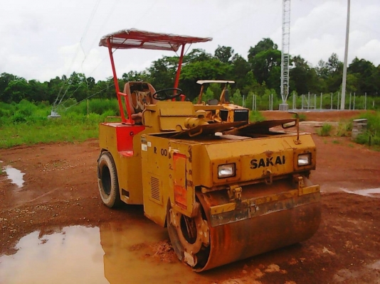 ขายรถบดSAKAI 4T เอวอ่อนพร้อมใช้งานเอกสารอินวอย สภาพสวยพร้อม ติดต่อ คุณ อ๊อฟ พิจิตร 086-737-9991