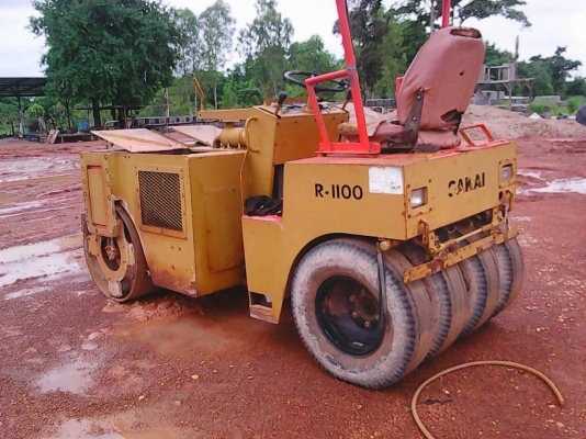 ขายรถบดSAKAI 4T เอวอ่อนพร้อมใช้งานเอกสารอินวอย สภาพสวยพร้อม ติดต่อ คุณ อ๊อฟ พิจิตร 086-737-9991