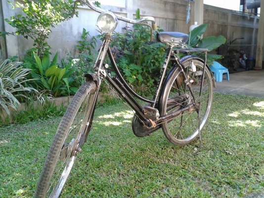 ขายรถจักรยานโบราณแบบผู้หญิงขอบ 28 นิ้ว