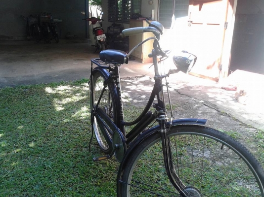 ขายรถจักรยานโบราณแบบผู้หญิงขอบ 28 นิ้ว
