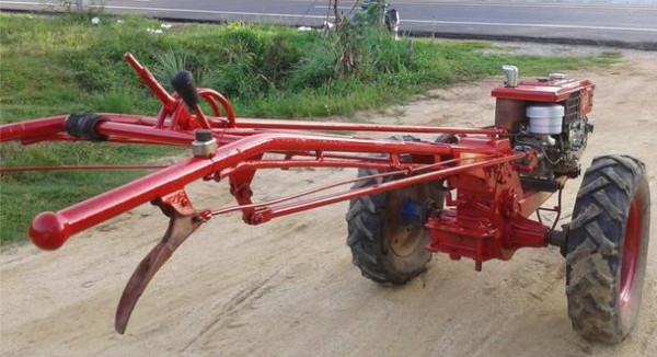 ขายรถไถนาเดินตามเครื่องyanmar TF105Lเครื่องดีติดนิ่มมาก โครงตรานกกนางแอ่น 2เกียร์เดินหน้า พร้อมใช้ สภาพดี พร้อมล้อเหล็ก คราด ไถ ล้อเหล็ก พร้อมพ่วงยกชุดเลย