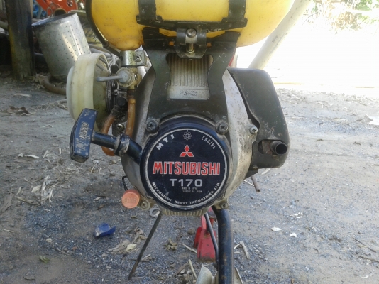 รถชักร่องน้ำนา