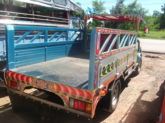 ขายรถอี่เเต๋นครัชซีรถบีกอับยาว2เมตร70ต่อใหม่ท้่งคันใส้อ้อยได้3ตันสบายมาก(ขอโทษจ้ะเขียนราคารถผิดขายรถราคา(140000)รถน่ารักลายสวยเหล็กอย่างดีรับลองมาดูทีชัยภมิได้โทร0817894515