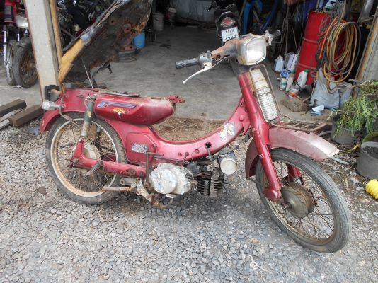 ขายตามสภาพรถลุ้นนี้มีน้อยขายกันถูก ๆ 0810074646 อ่างทอง