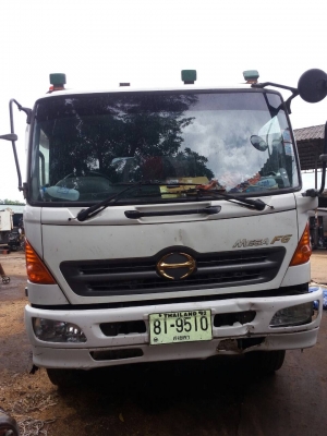 ขายHINOMACA220hpเครน5T UNICท้องV6เหลี่ยม4ปลอก3ชักยาว6409คุณ อ๊อฟ  086-737-9991