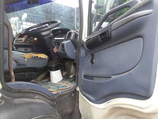 ขายHINOMACA220hpเครน5T UNICท้องV6เหลี่ยม4ปลอก3ชักยาว6409คุณ อ๊อฟ  086-737-9991