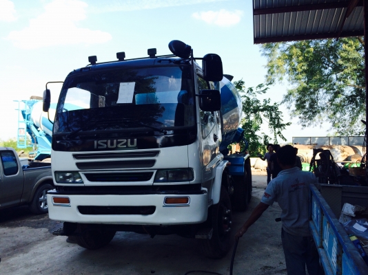 รถโม่ 10 ล้อ โม่ 7 คิว เครื่อง 6SD1 270 แรงม้า