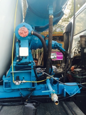 รถโม่ 10 ล้อ โม่ 7 คิว เครื่อง 6SD1 270 แรงม้า