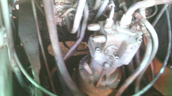 อยากขาย450000มาเอาเลยครับ HITACHI120-2พร้อมใช้ ติดต่อ คุณอ๊อฟ พิจิตร 086-737-9991