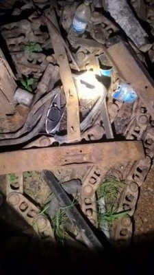 โซ่พร้อมใบ