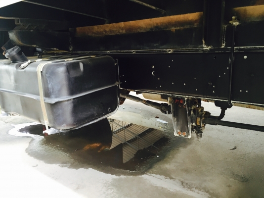 ขายด่วน FUSO SN-527 ปี39 ว่างเครื่อง-หัวเก๋งM6-260 แรงม้า พร้อมชุดลากลูก สภาพสวยมาก