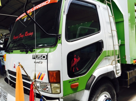 ขายด่วน FUSO SN-527 ปี39 ว่างเครื่อง-หัวเก๋งM6-260 แรงม้า พร้อมชุดลากลูก สภาพสวยมาก