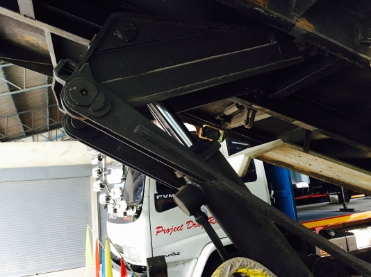 ขายด่วน FUSO SN-527 ปี39 ว่างเครื่อง-หัวเก๋งM6-260 แรงม้า พร้อมชุดลากลูก สภาพสวยมาก