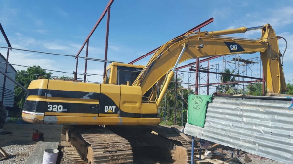 ขายCAT V2 ไฟฟ้าครบพร้อมใช้ ติดต่อคุณ อ๊อฟ พิจิตร 086-737-9991