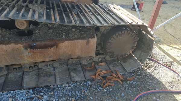 ขายCAT V2 ไฟฟ้าครบพร้อมใช้ ติดต่อคุณ อ๊อฟ พิจิตร 086-737-9991