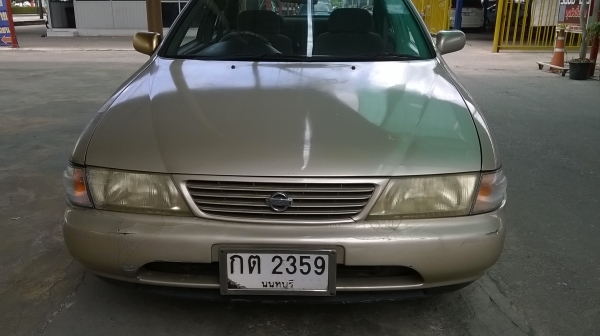 nissan  sunny  ปี 1997 เครื่อง1.6 เกียร์ออโต้ ติดแก็ซ lpg พร้อมใช้งาน
