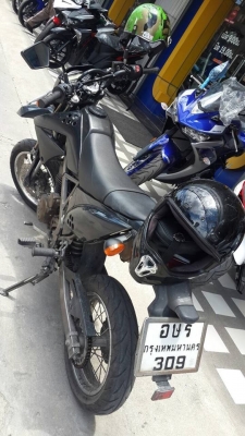 ขาย Kawasaki D-Tracker 125 ปี 56 สภาพเครื่องดี,ชุดสีดี ไม่มีสติ๊กเกอร์ เล่มพร้อมโอน ขาย Kawasaki D-Tracker 125 ปี 56 สภาพเครื่องดี,ชุดสีดี ไม่มีสติ๊กเกอร์ เล่มพร้อมโอน