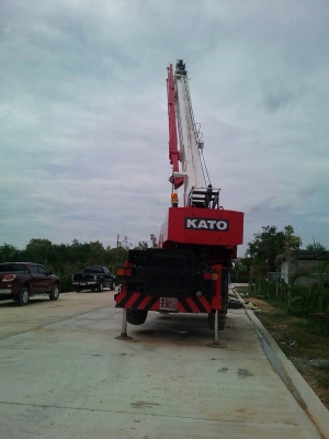 ขายรถเครน4ล้อKATOรุ่น20-H2ขนาด20ตันเอกสารใบซื้อขาย ติดต่อ คุณ อ๊อฟ พิจิตร 086-737-9991