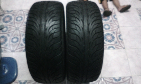 ขายยาง 225/45/18 ปี 10