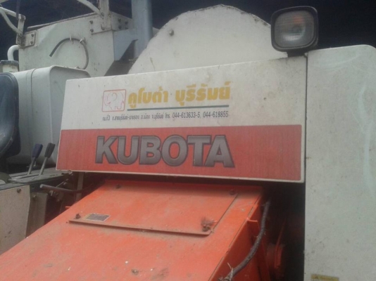 ขายรถเกี่ยวข้าวKUBOTA DC60 สภาพดีคอดี ตู้ช่วงล่างดี เครื่องดีพร้อมลุยงาน