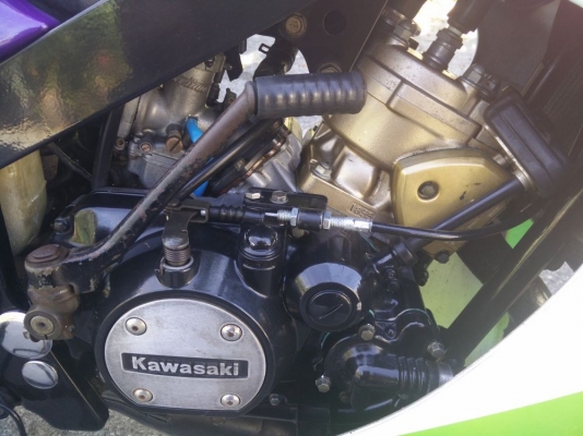 KAWASAKI KR150CC SE98แท้ รถปี42 รถบ้านเอกสารครบ เสื้อทอง1855ไม่ปลอก ท่อPDKแท้เดิม ชุดสีสวยสด สภาพจบๆพร้อมใช้งาน