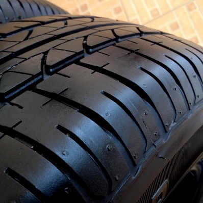 ยาง15นิ้ว ชุดสวยมิชลิน ปี 13 ดอกเต็ม 175-65-15 ตจว ส่งได้ครับ ยาง15นิ้ว ชุดสวยมิชลิน ปี 13 ดอกเต็ม 175-65-15 ตจว ส่งได้ครับ