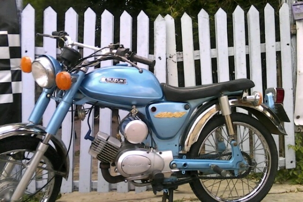 suzuki a 100