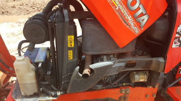 ขายรถไถ KUBOTA L3608 ปี 55 ใช้งานน้อยแค่ 1,000 ชม. เอกสารเล่มทะเบียนครบ อุปกรณ์มีโรตารี่ ผาน 5 และผานดันหน้าครับ