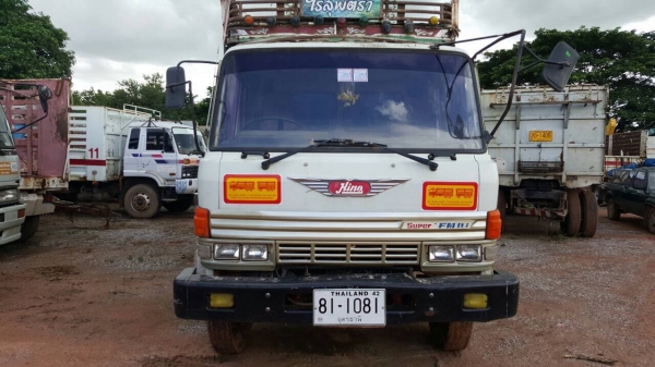 ขาย 10 ล้อ 2 เพลา HINO FM187LA มีระบบลำโพงลากพ่วง คัสซีสวยตลอดเส้น เครื่องเดิม HO7C 185 แรงม้า เกียร์ HO สโลว์เดิม เบรคลมดัน พวงมาลัยพาวเวอร์ ทะเบียนพร้อมโอนครับ