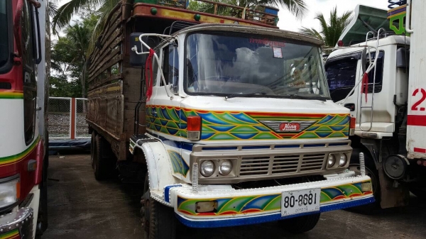 ขาย 10 ล้อ 2 เพลา HINO KT929 เปลี่ยนช่วงล่างใหญ่ เครื่อง EL100 200 แรงม้า เกียร์ใหญ่ สโลว์กลาง เบรคทิฟฟี่ พาวเวอร์ ทะเบียนพร้อมโอนครับ