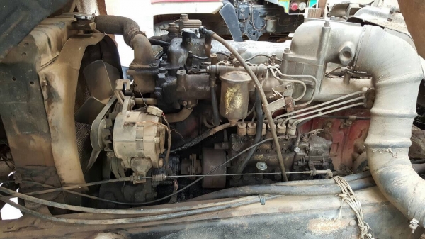 ขาย 10 ล้อ 2 เพลา HINO KT929 เปลี่ยนช่วงล่างใหญ่ เครื่อง EL100 200 แรงม้า เกียร์ใหญ่ สโลว์กลาง เบรคทิฟฟี่ พาวเวอร์ ทะเบียนพร้อมโอนครับ