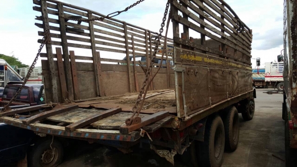 ขาย 10 ล้อ 2 เพลา HINO KT929 เปลี่ยนช่วงล่างใหญ่ เครื่อง EL100 200 แรงม้า เกียร์ใหญ่ สโลว์กลาง เบรคทิฟฟี่ พาวเวอร์ ทะเบียนพร้อมโอนครับ