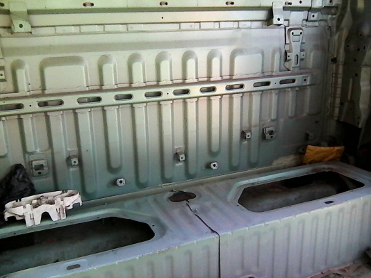 หัวเก๋งวีโก้แค๊บ ตัดแยกขายทุกชิ้น หัวเก๋งวีโก้แค๊บ ตัดแยกขายทุกชิ้น